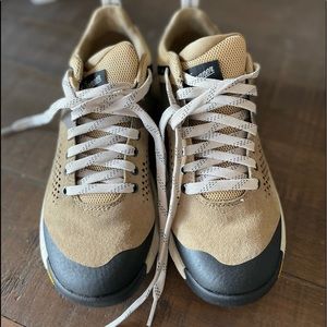 Danner 2650 Trail Shoes (W8)